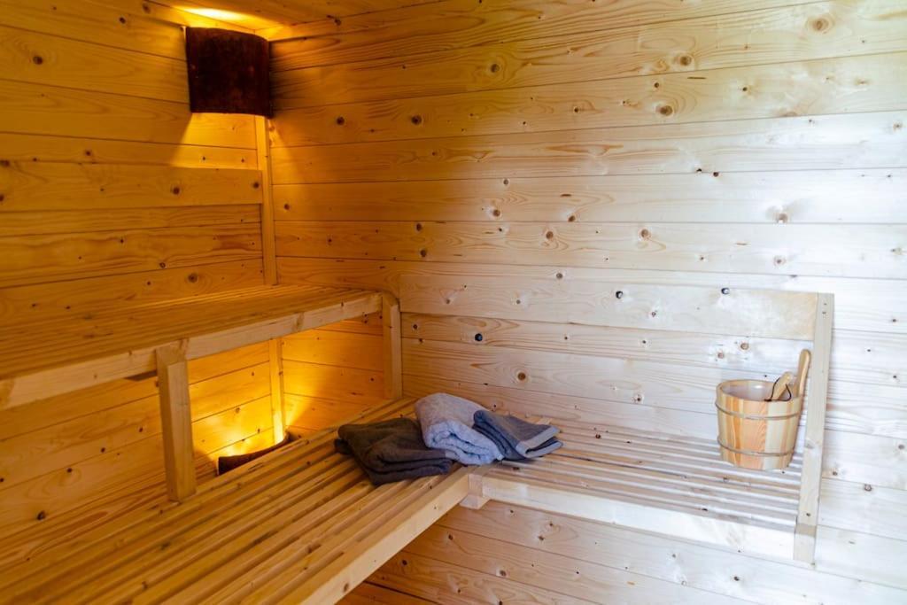 La Cabane Du Cerf Et Son Sauna Attre Exterior foto
